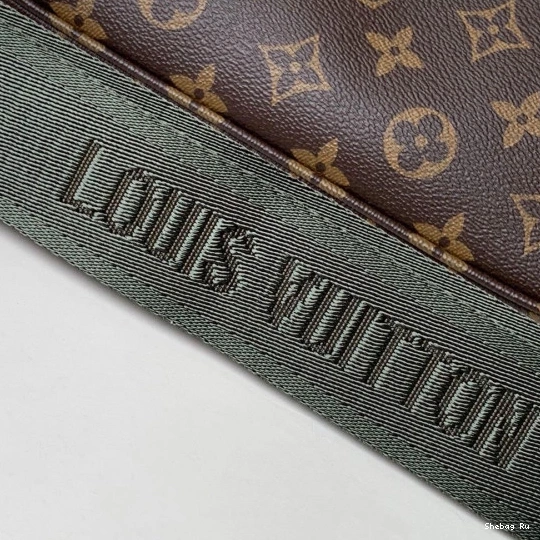 VUITTON POCHETTE - MULTI PRELAUNCH LOUIS EXCHANELUSIVE DIGITAL ACCESSOIRES 0810